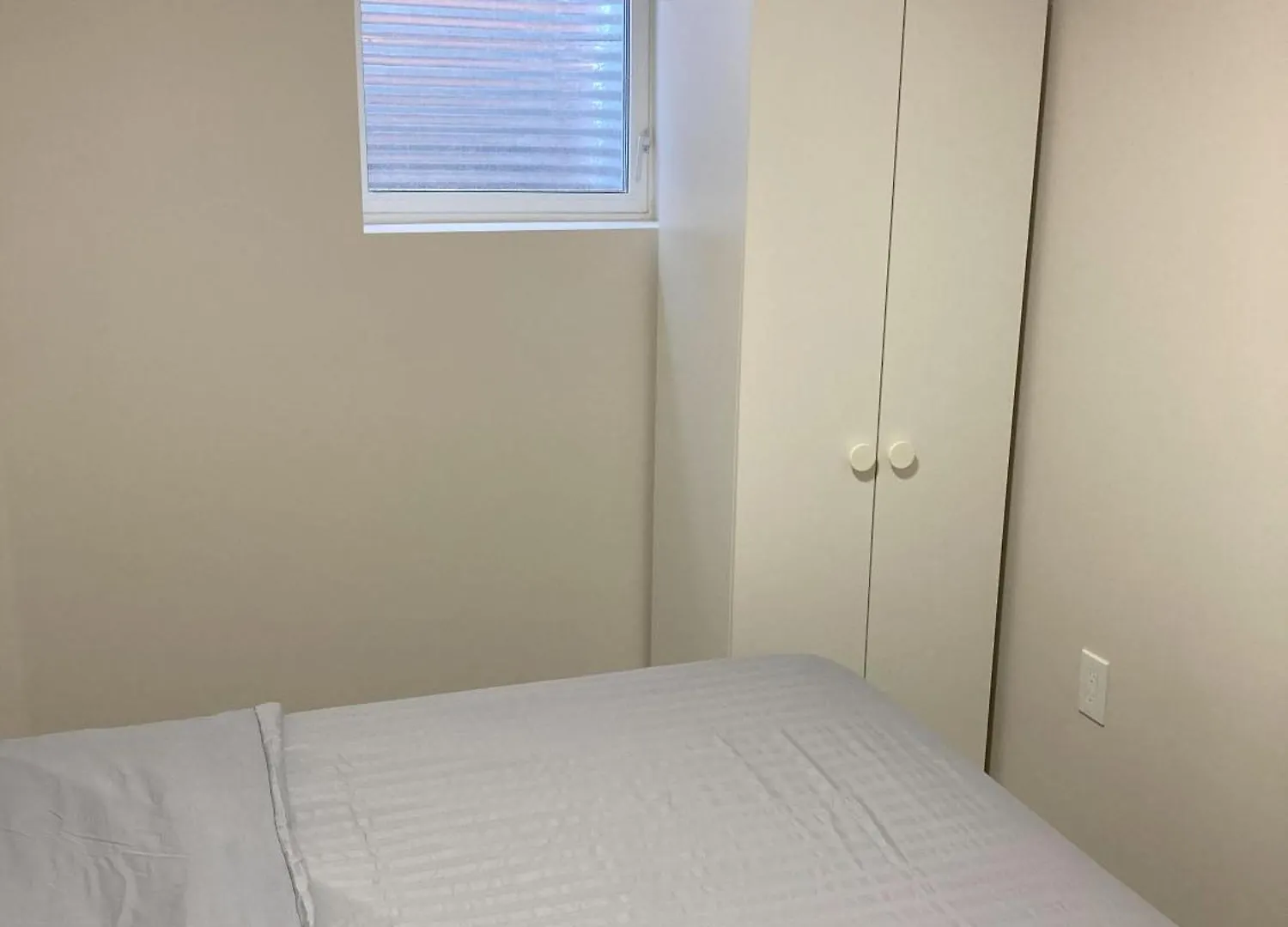 Apartment Brand New, Cozy 2 Bdrm Bsmnt Apt Mississauga